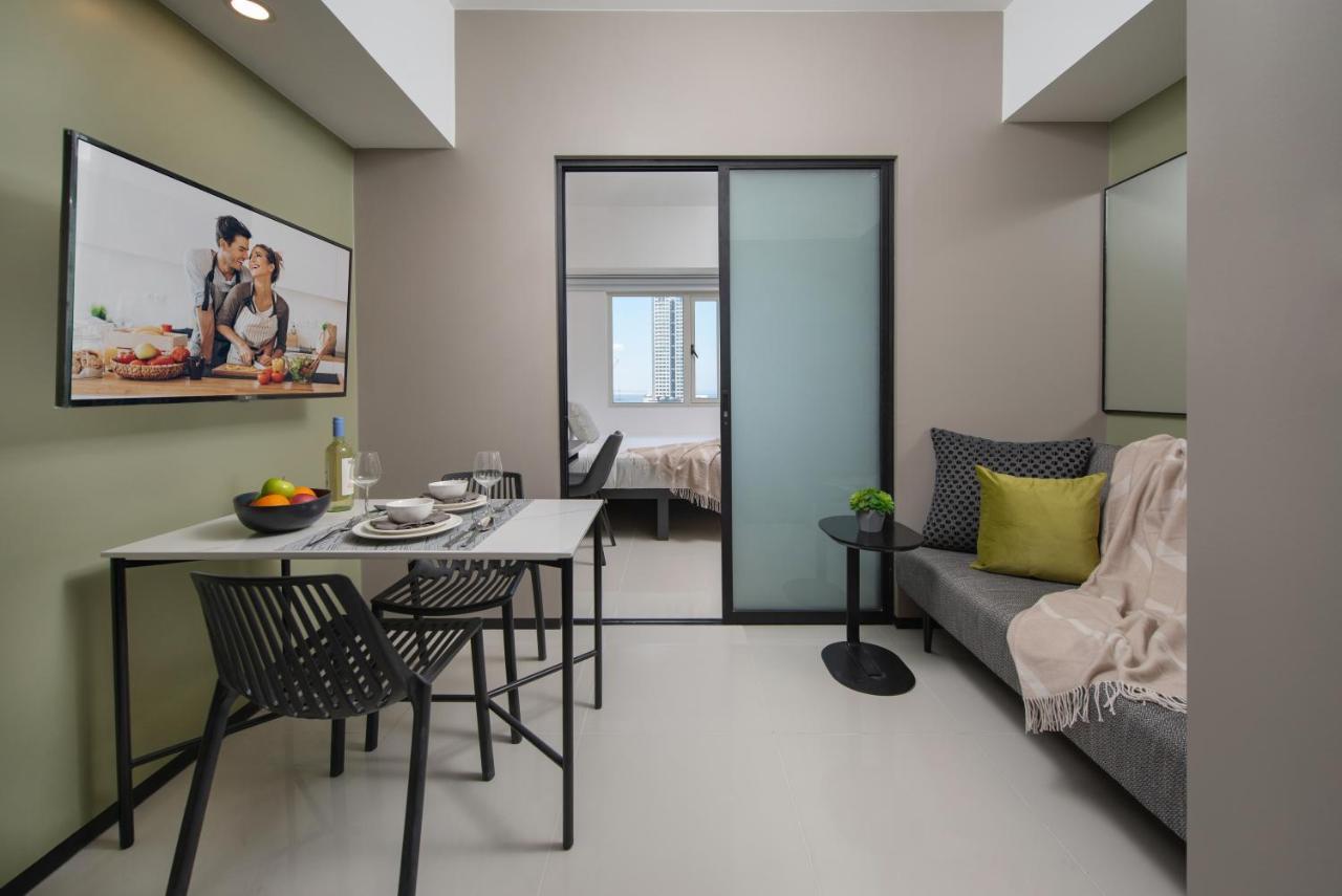 The Suites At Torre Lorenzo Malate - Managed By The Ascott Limited Manila Exterior photo